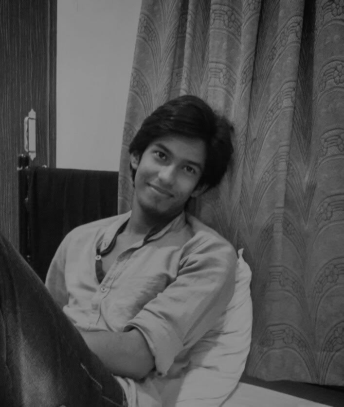 Rik Amrit — Archival Photograph Frame 09