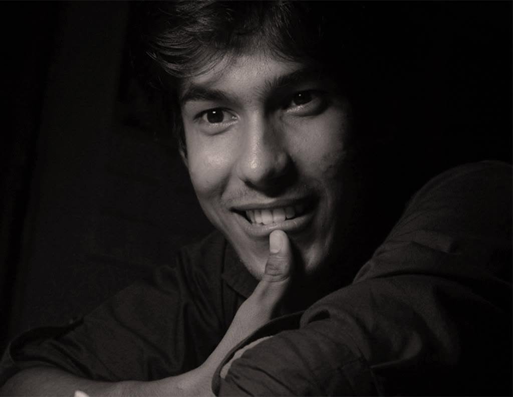 Rik Amrit — Archival Photograph Frame 16